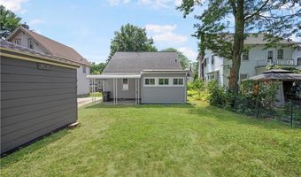 1001 EMMA Ave, Akron, OH 44302