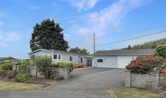 98603 CAMELLIA Dr, Brookings, OR 97415