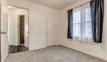 7007 NW 48th St, Bethany, OK 73008