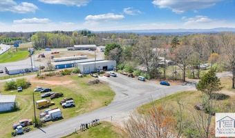 11009-11 Virginia Ave, Bassett, VA 24055