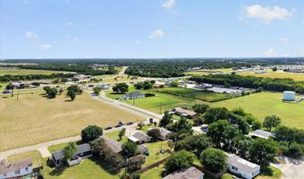 1103 Burnett Blvd, Alvarado, TX 76009