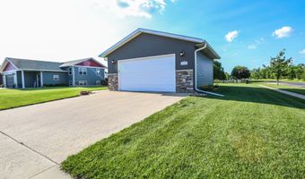 1202 SW 13th Ave, Aberdeen, SD 57401