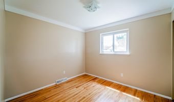 14557 Michigan Blvd, Allen Park, MI 48101