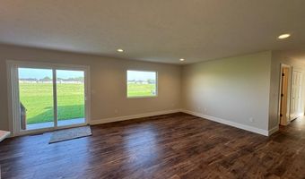 1503 Highlander Ln, Aurora, NE 68818