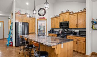 8436 E Snowy Ln, Athol, ID 83801