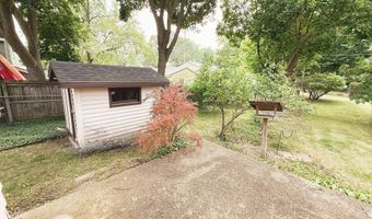 909 River Ave, Alma, MI 48801