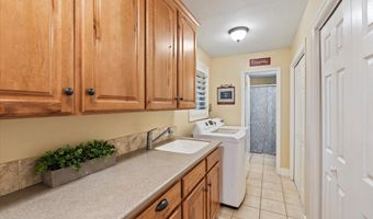 1048 E Vlg, Alpine, UT 84004