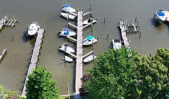 3365 ARUNDEL ON THE BAY Rd, Annapolis, MD 21403