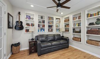 4568 Shade Rd, La Mesa, CA 91941