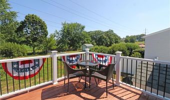 62 Valleybrook Dr, East Providence, RI 02914