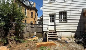 528 W TILGHMAN St, Allentown, PA 18102