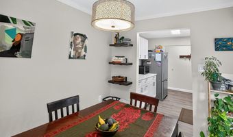 8 CANTERBURY Sq 304, Alexandria, VA 22304