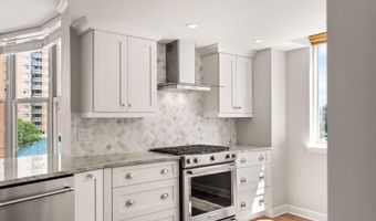 3830 9TH St N 501W, Arlington, VA 22203