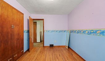 13211 Henskee Rd, Alden, NY 14004