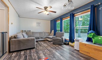 1475 Chatauqua Ct, Alliance, OH 44601