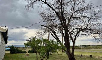 20 1st Ave E, Deaver, WY 82421
