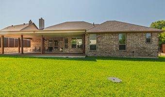 2106 Ridgecrest Dr, Weatherford, TX 76087