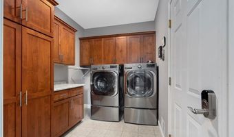 55 Cedar Crest Ln, Auburn, NH 03032