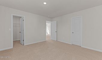 1091 Aviator Ln, Ayden, NC 28513