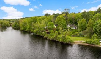 37 High St, Bradford, NH 03221