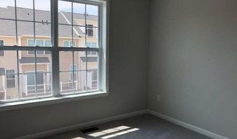 2780 Ashcombe Dr, Ann Arbor, MI 48105