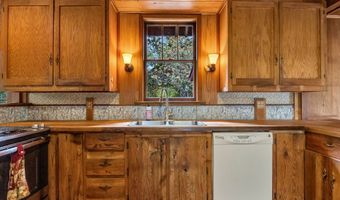 44072 Anderson Ln, Astoria, OR 97103