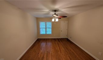 924 Easy St, Asheboro, NC 27205