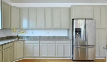 2019 Chalmers Dr, Ann Arbor, MI 48104
