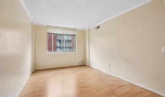 3830 9TH St N 606W, Arlington, VA 22203