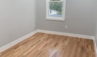 92 E 25TH St 2, Bayonne, NJ 07002