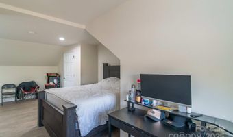 1811 Continental Dr, Albemarle, NC 28001