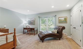 13901 Leavenworth Rd, Basehor, KS 66007