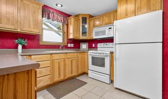 1214 E LINDBERGH St, Appleton, WI 54911