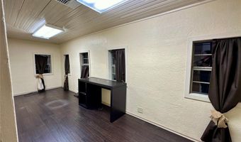20973 US Highway 62 Hwy, Altus, OK 73521