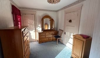 15 THORNTON Ave, Albion, PA 16401