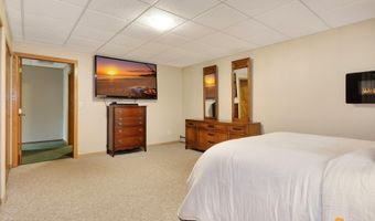 9501 Birch Rd, Anchorage, AK 99507