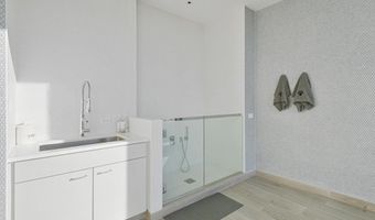 1 Dalton St 3608, Boston, MA 02115