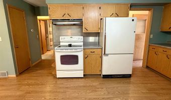 1107 4Th Ave, Ackley, IA 50601