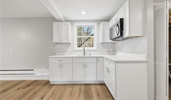 52 Mockingbird Dr, Exeter, RI 02822