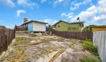 406 Ano St, Kahului, HI 96732