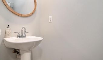 731 PINE VALLEY Dr, Arnold, MD 21012