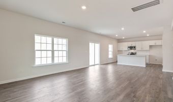 1040 Misty Creek Dr, Aberdeen, NC 28315