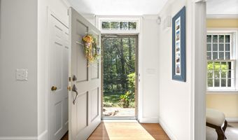 13 Storybrook Ln, Amherst, NH 03031