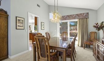 2142 Klamath Dr, Camarillo, CA 93010