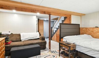 171 White Fox Rd, Agawam, MA 01030