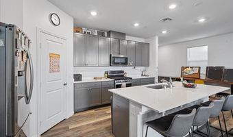 2832 Frabiele St, Henderson, NV 89044