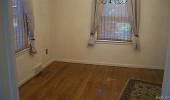 6528 Winona St, Allen Park, MI 48101
