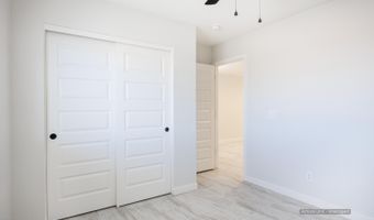 8870 W RAFAEL Dr, Arizona City, AZ 85123