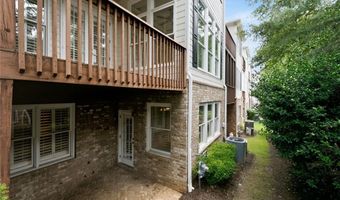 5806 Riverstone Cir 10, Atlanta, GA 30339