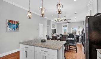 4032 Bank St, Bay St. Louis, MS 39520